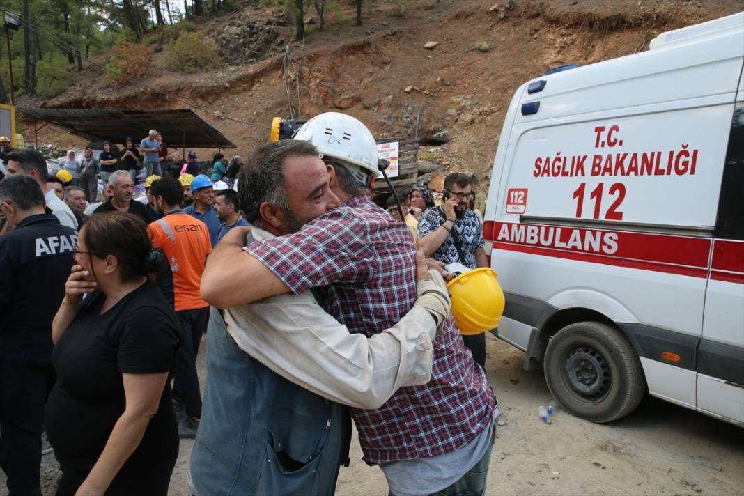 İğneyle kuyu kazıldı, madende göçük altında kalan işçiler kurtarıldı 10
